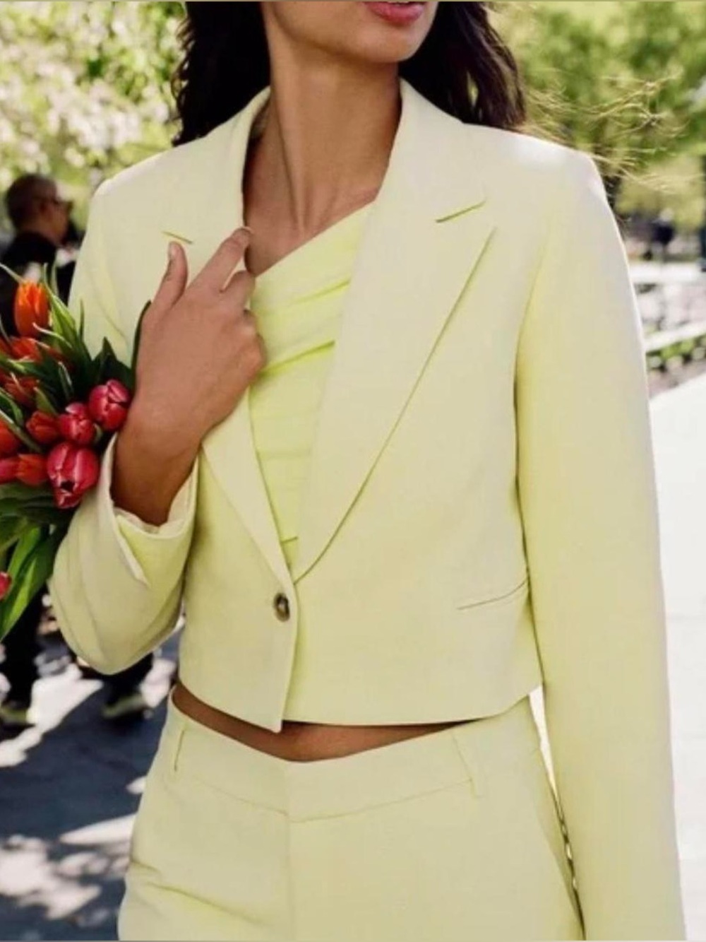Zara Butter Yellow Cropped Blazer XS
